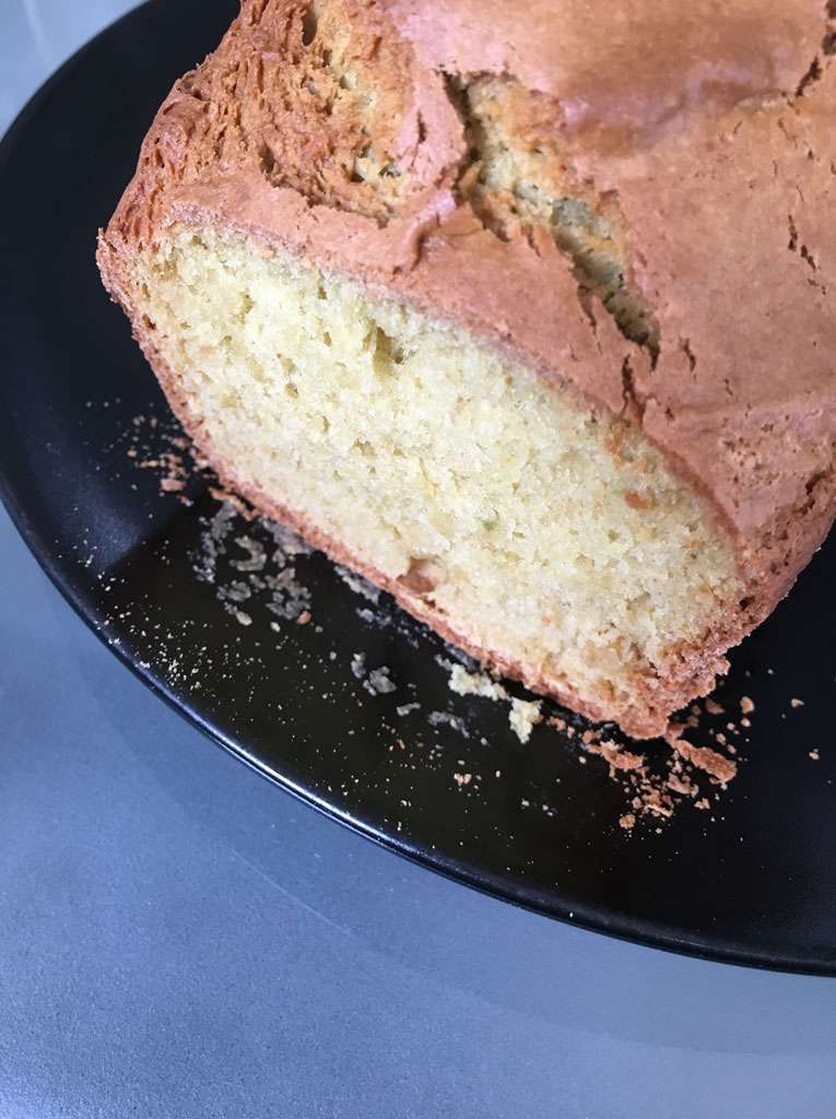 Pain à l'avocat - Avocado bread - La cuisine de Steve