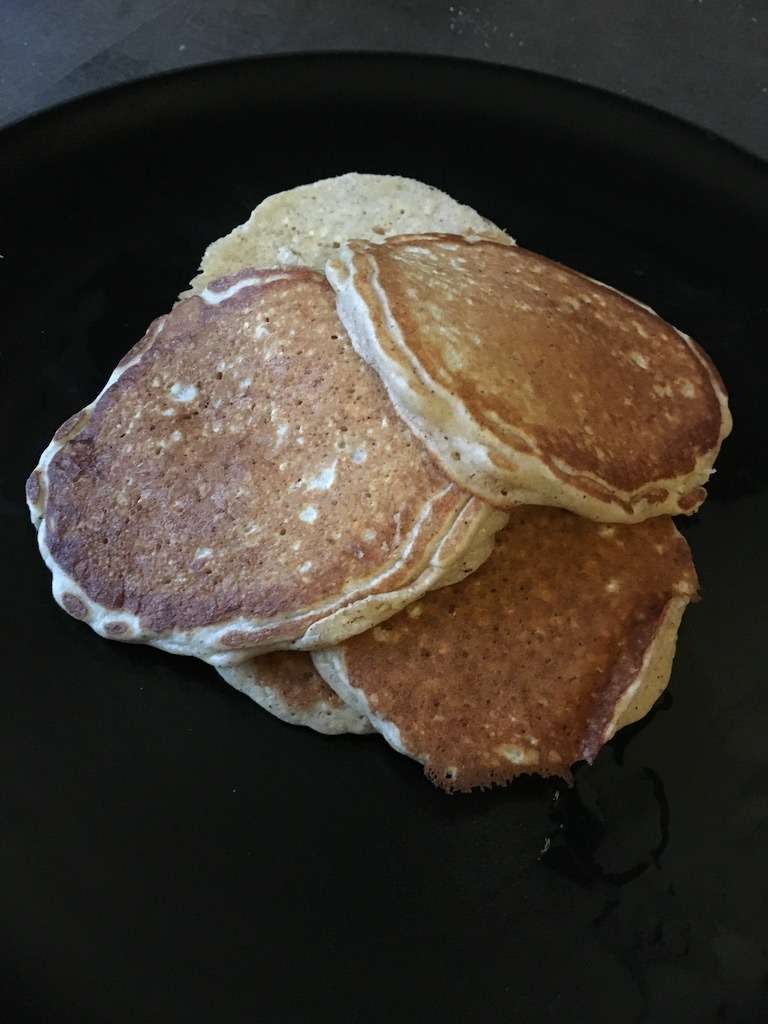 Pancakes américains à l'avoine sur La Cuisine De Steve